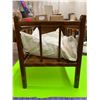 Image 3 : Vintage Wood Doll Crib
