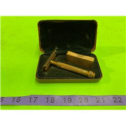 Vintage Brass Razor With Case