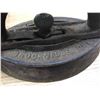 Image 4 : 2 Vintage Sad Irons