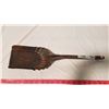 Image 3 : Stove Shovel