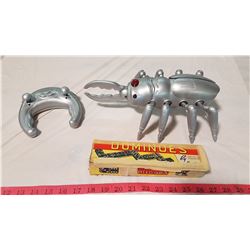 Dominoes & Battel Scarab