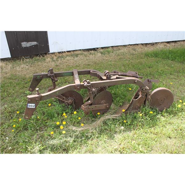 2 BOTTOM PLOW