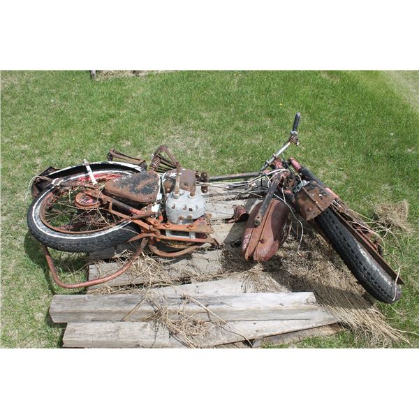 OLD BRITISH MOTORCYCLE