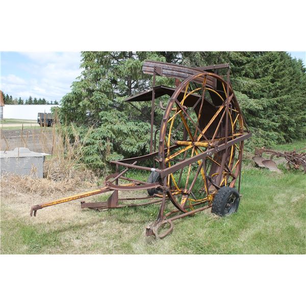 FERRIS WHEEL BALE LOADER