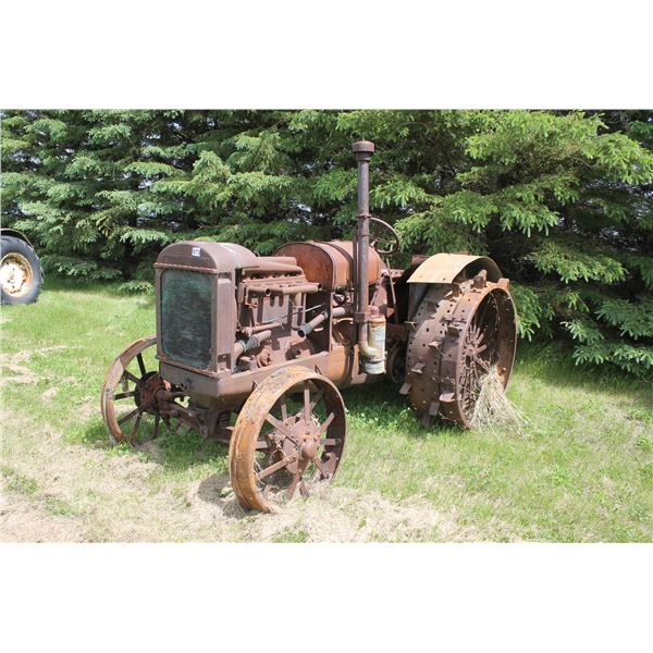 MCCORMICK 15-30 TRACTOR
