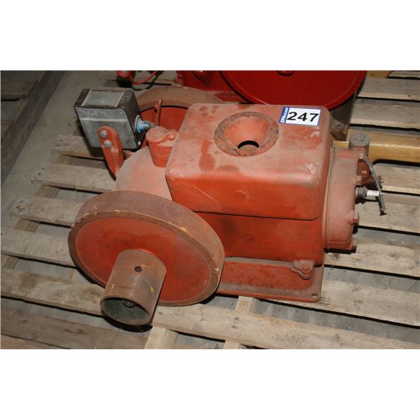 BRAND UNKNOWN STATIONARY ENGINE