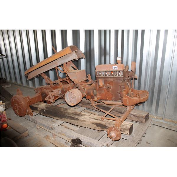 CASE TRACTOR MODEL V