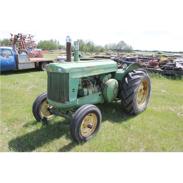 JOHN DEERE COMPLETE & RUNNING