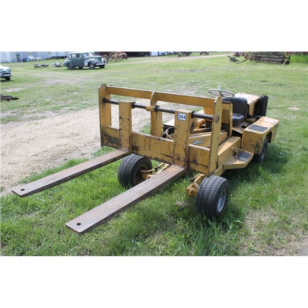 1976 STANDARD MFG. BOMB LOADER FORKLIFT
