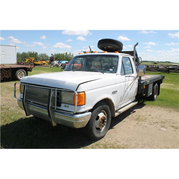 1988 FORD F350 WINCH TRUCK