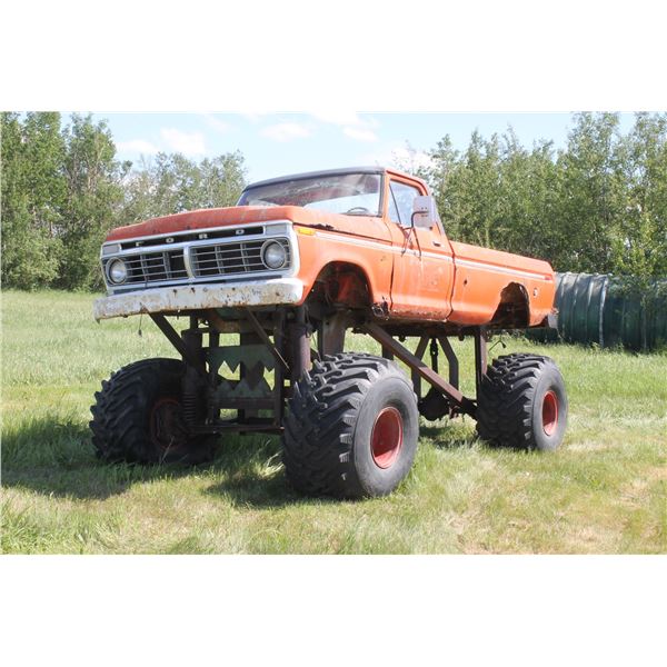 FORD TRUCK SOLD FOR PARTS ONLY C/W 48 X 2500 - 16 TERRA TIRES