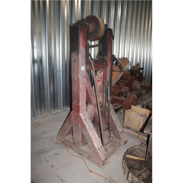 VERY OLD  BLACKSMITH TRIP HAMMER