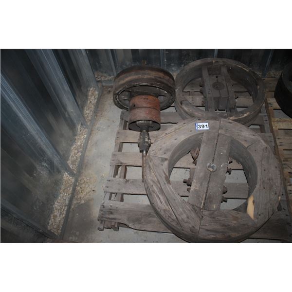 BLACKSMITH LINE SHAFT 3 PULLEYS