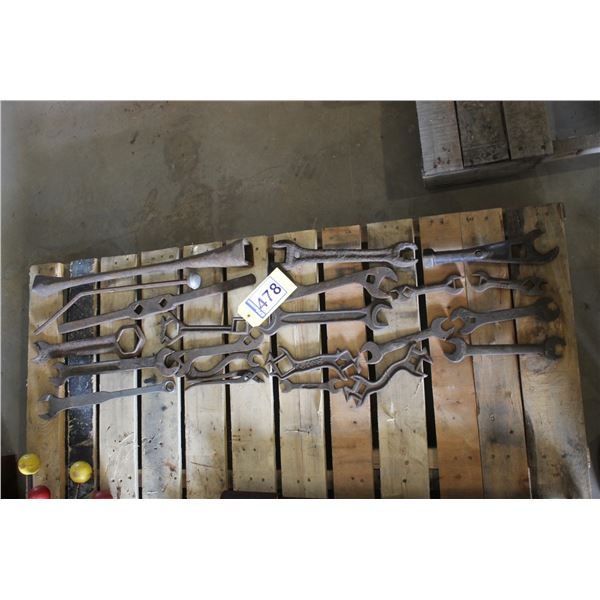 ANTIQUE WRENCHES