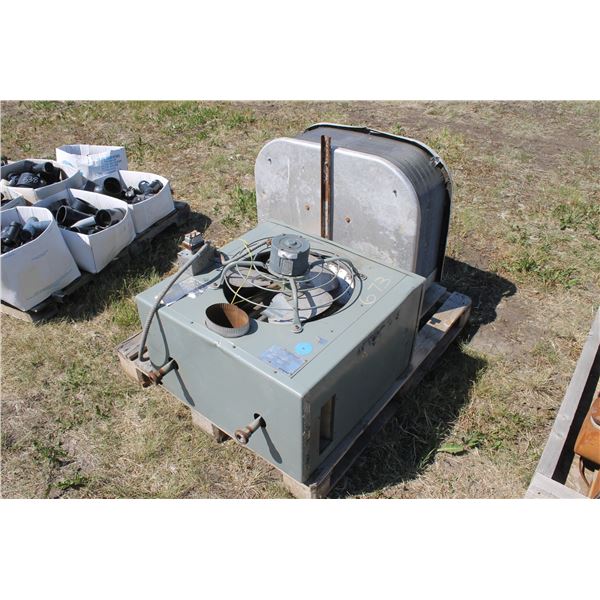 EXCELLO UNIT HEATER; 60;000 BTU OVERHEAD FURNACE; HOT WATER HEATER