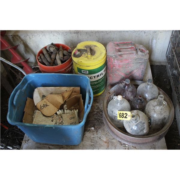 GALLON GLASS JARS (6); POWER INSULATORS WITH WOODEN MOUNTS