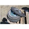 Image 1 : (1) 33" X 4.00" TIRE NO RIM; (2) 15" TIRES