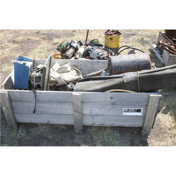 (LOT 838A & 839) WOOD BOX C/W MISC PARTS & KARDEX, HOSE;