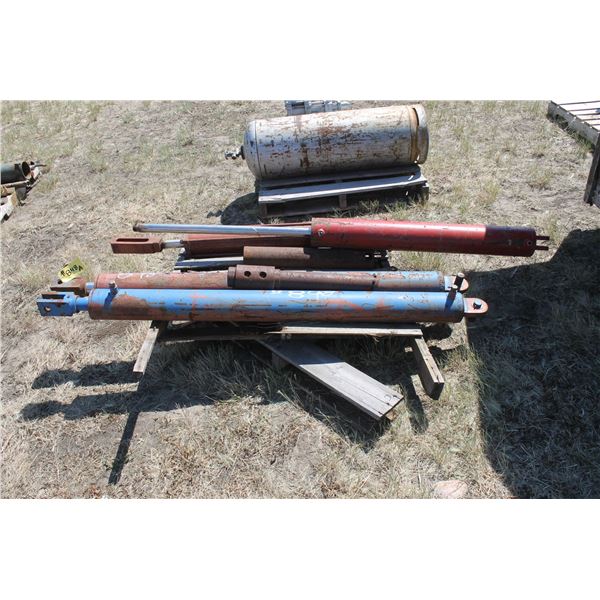HYDRAULIC CYLINDERS