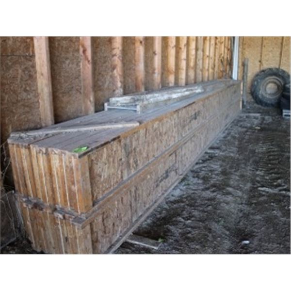 APPROX 14 - 18" X 24 1/2' TRUSSES