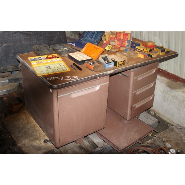 STEEL DESK