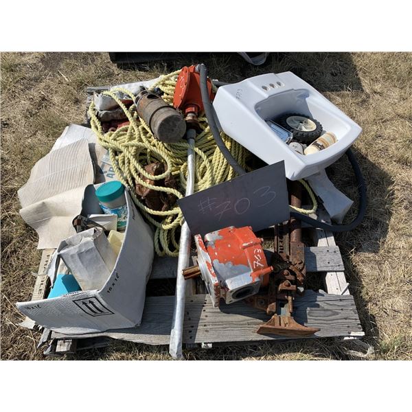 JACKALL; FILL-RITE GAS PUMP; HYRAULIC MOTOR