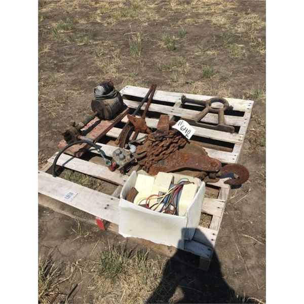 PALLET WITH CHAIN HOIST, MOTOR, TOOLS