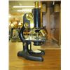 Image 2 : MICROSCOPE WITH WOOD CASE