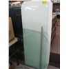 Image 1 : 3 PIECES OF TABLE TOP GLASS, 1 SQUARE, 1 ROUND, 1 RECTANGULAR