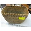 Image 1 : LG. NATIVE BASKET WITH ROLLED EDGE TOP