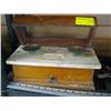 Image 1 : WOOD CASED BALANCE SCALE WITH MARBLE TOP