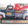 Image 2 : 1953 FORD F100 TOW TRUCK DIECAST BY ROAD LEGENDS