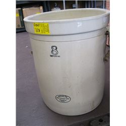 8 GALLON MEDALTA CROCK