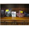 Image 1 : 2 CRYSTAL BOWLS, 2 VASES & A LOT OF GLASS GEMS