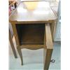 Image 1 : SINGLE DOOR END TABLE