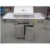 Image 1 : FRIGIDAIRE STAINLESS STEEL PROPANE BBQ WITH TANK