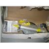 Image 1 : COX INDUSTRIAL CAULKING GUN