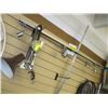 Image 1 : TRACK LIGHT LIGHT FIXTURE & DESK LIGHT FIXTURE