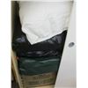 Image 2 : MISC. BEDDING, PILLOWS, ETC.
