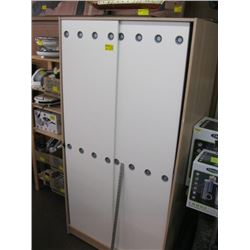 WARDROBE CABINET WITH SLIDING DOORS