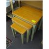 Image 1 : 3 PIECE NESTING TABLE SET