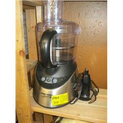 BLACK & DECKER POWER PRO FOOD PROCESSOR