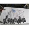 Image 3 : RONCO 30 SLOT KNIFE BLOCK & 22 KNIVES