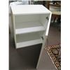 Image 2 : WHITE SINGLE DOOR CABINET