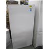 Image 1 : BEAUMARK UPRIGHT FREEZER (28" x 26" x 60" - w/d/h)
