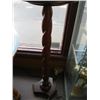 Image 2 : BARLEY TWIST PLANT STAND