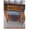 Image 2 : SMALL SINGLE DRAWER TABLE ON CASTERS