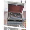Image 2 : 2 WOODEN CHESTS
