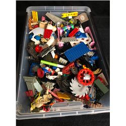 ASSORTED LEGO LOT