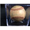 Image 1 : VINTAGE 1957 Milwaukee Braves Multi Signed Baseball ( Pafko, Spahn, Aaron, Burdette, Mantilla...)